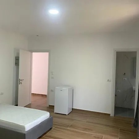 Vila Sala بورش